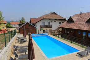 Apartments and rooms with a swimming pool Grabovac, Plitvice - 17514